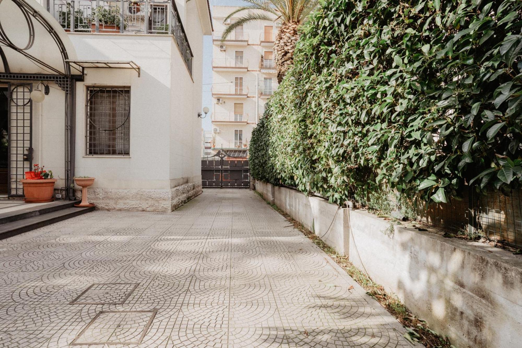 Villa Luigi XVI Taranto Exterior photo