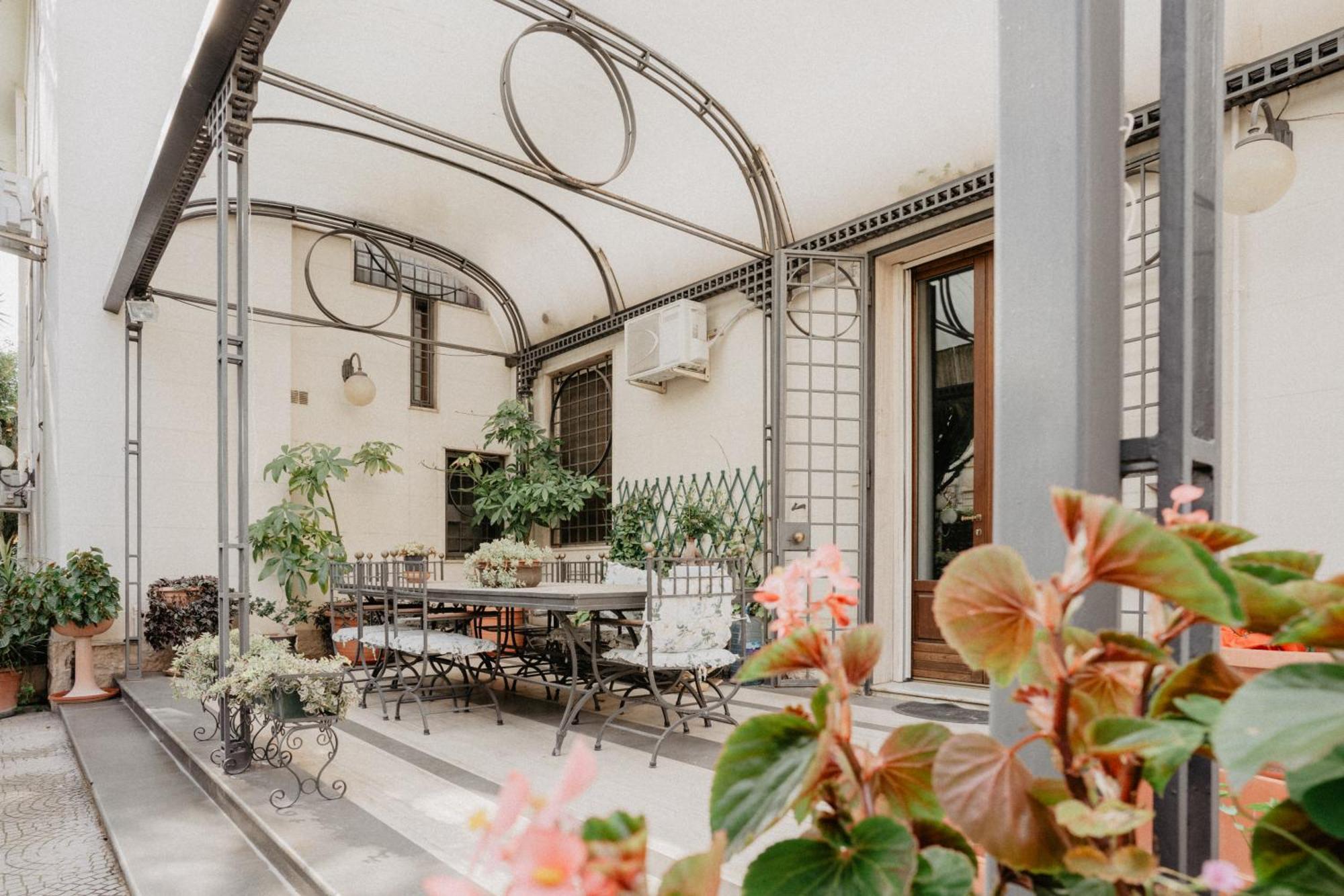 Villa Luigi XVI Taranto Exterior photo